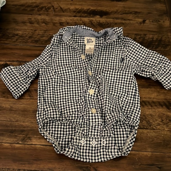 3M Baby Osh Kosh Gingham Button Down Onesie - Picture 2 of 2